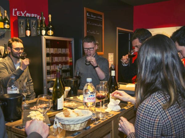 Le vin qui parle wine tasting photo